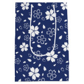 Blue Sakura Pattern Medium Cadeauzakje (Achterkant)