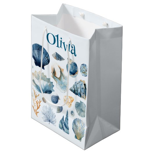 Blue Seashell Gift Bag | Custom Name Medium Cadeauzakje (Voorkant Gekanteld)