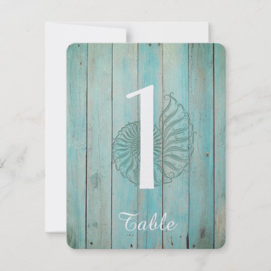 Blue Seashell on Wood Beach Wedding Table Number Kaart (Voorkant)