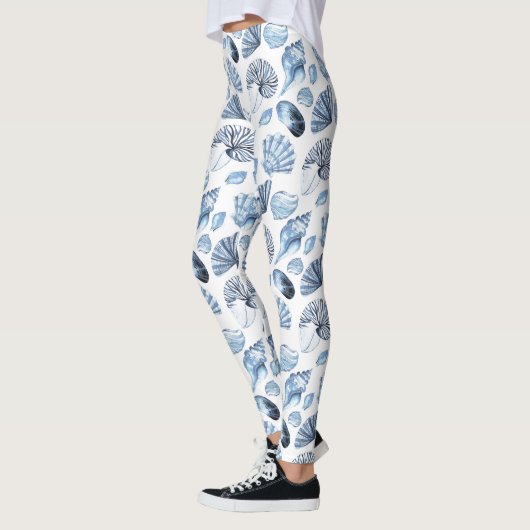 Blue Seashells Pattern op White Leggings (Links)