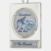 Blue Seashells Silver Faux Glitter Xmas van het Ze Verzilverd Banner Ornament (Links)