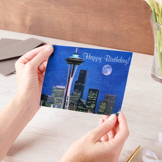 Blue Seattle Skyline Happy Birthday Vellum Uitnodigingen (Draagbaar)