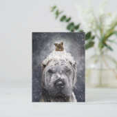 Blue Shar Pei in de sneeuw met een kleine muis Briefkaart (Staand voorkant)