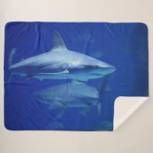 BLUE SHARKS SHERPA DEKEN (Voorkant (horizontaal))