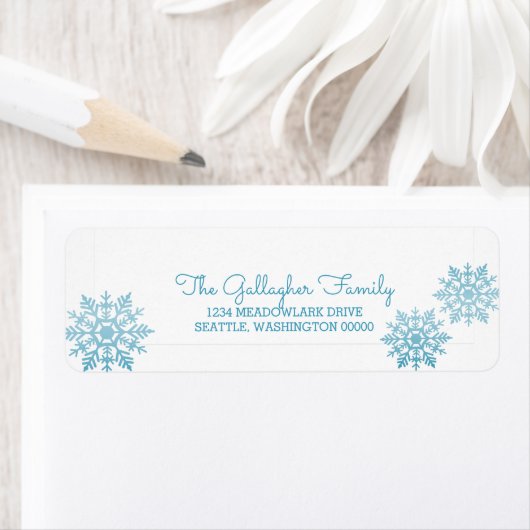 Blue Shimmering Chic Snowflake Holiday Etiket (Insitu)