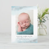 Blue Silver Cloud Baby Foto geboorteaankondiging Kaart (Staand voorkant)