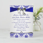  Blue Silver Damask Wedding Uitnodiging (Staand voorkant)