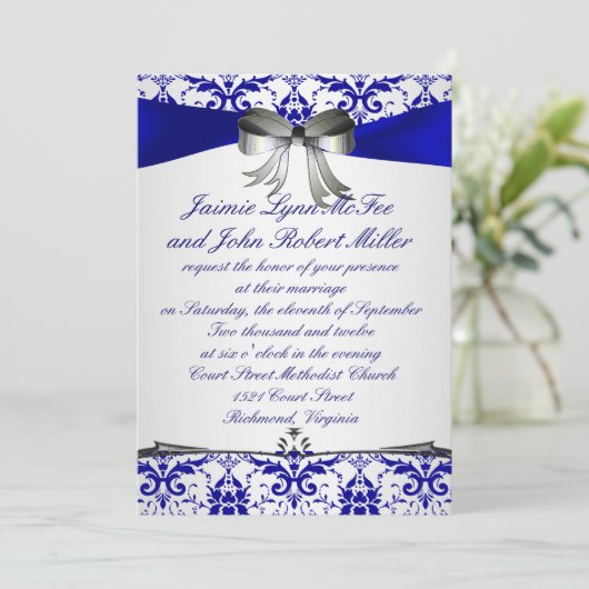 Blue Silver Damask Wedding Uitnodiging (Staand voorkant)