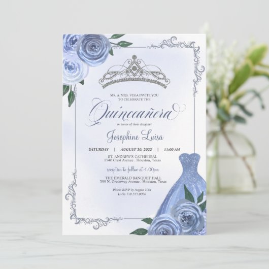 Blue Silver & White Floral Quinceañera Celebration Kaart (Staand voorkant)