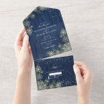 Blue Silver Winter Wood Pset Rustic Wedding All In One Uitnodiging<br><div class="desc">Creëer de perfecte huwelijksuitnodiging met deze mooie winter wonderland all-in-one design, met een blauw marinesoud, zilveren glittersneeuwvlokken die op waterverf vallen voor groen, met handgeschreven scripttypografie en dunne snaarlampen. De ontwerper van het contact voor de passende producten. Hartelijk dank voor uw steun aan ons kleinbedrijf, dat waarderen we echt! We...</div>