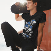 Blue Skeleton Riding Skateboard Cool Graphic Manne T-shirt