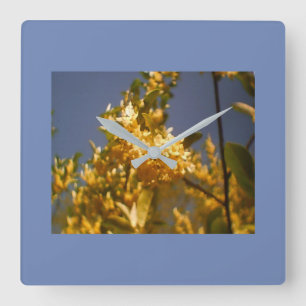 Blue Skies Floral Vierkante Klok