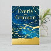 Blue Sky Galaxy Agate Marble Gold Wedding Folie Uitnodiging (Staand Voorkant)