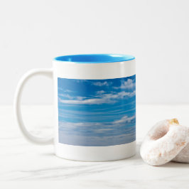 Blue Sky met Cloud Streaks Tweekleurige Koffiemok