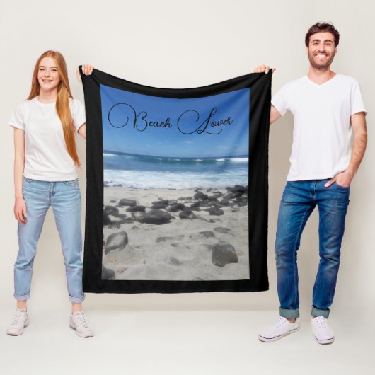 Blue Sky Ocean Lava Rocks Strandliefhebber Fleece Deken (In situ)