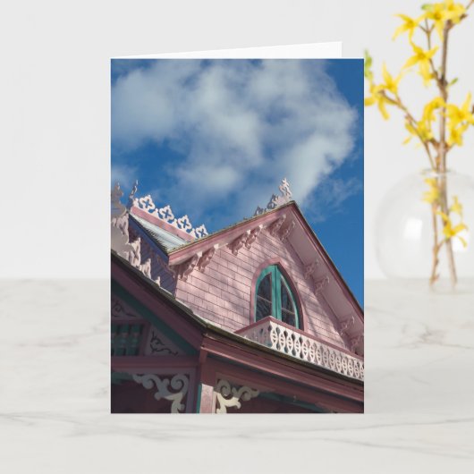 Blue Sky Pink Roofline - Martha's Vineyard Kaart (Gele Bloem)