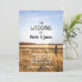 Blue Sky Rustic Country Field Barn Wedding Kaart (Staand voorkant)