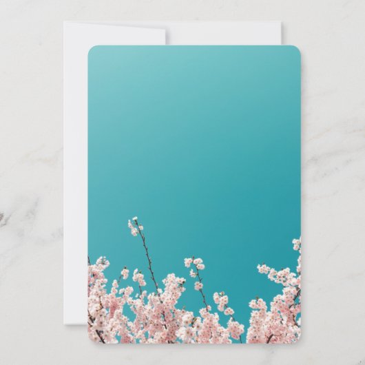 Blue sky sakura bloesem veer baby shower kaart (Achterkant)