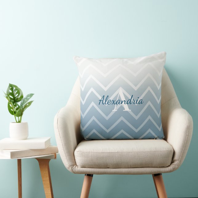 Blue Sky White Chevron Kussen (Stoel)