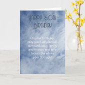 Blue Sky White Clouds - Aangepaste 60e verjaardag Kaart (Gele Bloem)