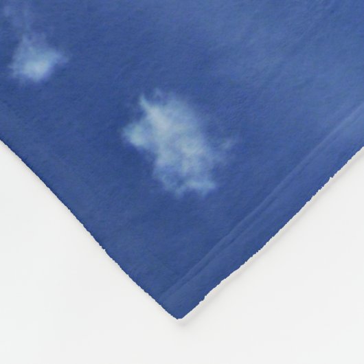 Blue Sky White Clouds Fleece Blanket (Hoek)
