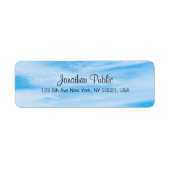 Blue Sky White Clouds Modern Elegant Script Trendy Etiket (Voorkant)