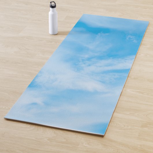 Blue Sky White Clouds Trendy Elegant Sjabloon Yogamat (In situ)