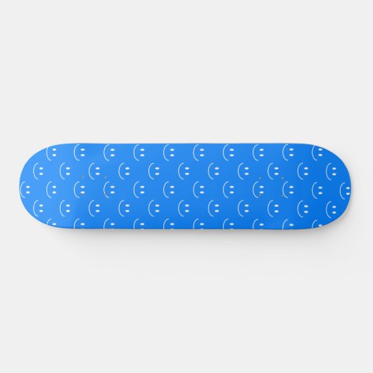 Blue Smile Pattern Skateboard (Horizontaal)