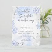 Blue Snowflake is onderweg naar het Baby shower Kaart (Staand voorkant)