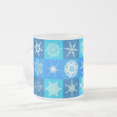 Blue Snowflakes Patroon Matglas Koffiemok (Voorkant links)