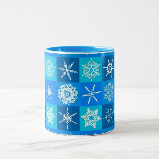 Blue Snowflakes Patroon Tweekleurige Koffiemok (Center)