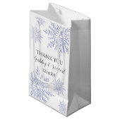 Blue Snowflakes Winter Weddenschap Klein Cadeauzakje (Voorkant Gekanteld)