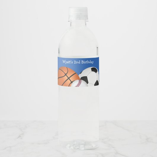 Blue Sports Balls Birthday Waterfles Etiket (Voorkant)