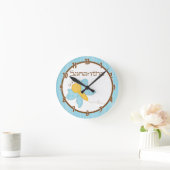 Blue Spring Time Butterfly gepersonaliseerde klok (Huis)