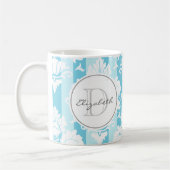 Blue Stripe Damask Monogrammed Mok (Links)