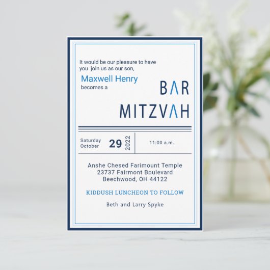 Blue Stripe Modern Bar Mitzvah Uitnodiging (Staand voorkant)