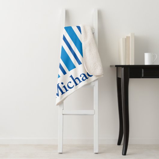 BLUE STRIPES SHERPA BLANKET DEKEN (In situ)