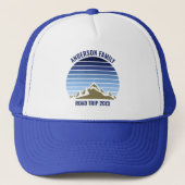 Blue Sunset Mountain Custom Family Reunion Trip Trucker Pet (Voorkant)