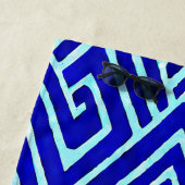 Blue Surf Theme Abstract Geometric Strandlaken (In situ)