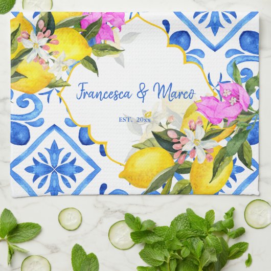 Blue tegels lemon Bougainvillea aangepast huwelijk Theedoek (Gevouwen)