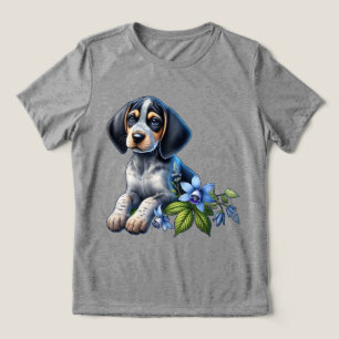 Blue Tick Hound Puppy met delicate blauwe bloemen Tri-Blend Shirt