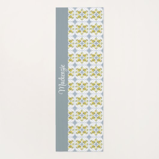 Blue Tile French Country Lemon Name Monogram Yogamat (Achterkant)