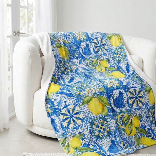Blue Tile French Country Lemon Pattern Home Decor Fleece Deken