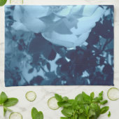 Blue Tinted Roos Kitchen Towel Theedoek (Gevouwen)