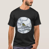 Blue Tit Bird Pered op Snowy Branch T-shirt (Voorkant)