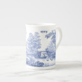 Blue Toile Franse Pastoral Bridge Boat  Porselein Kop (Voorkant rechts)
