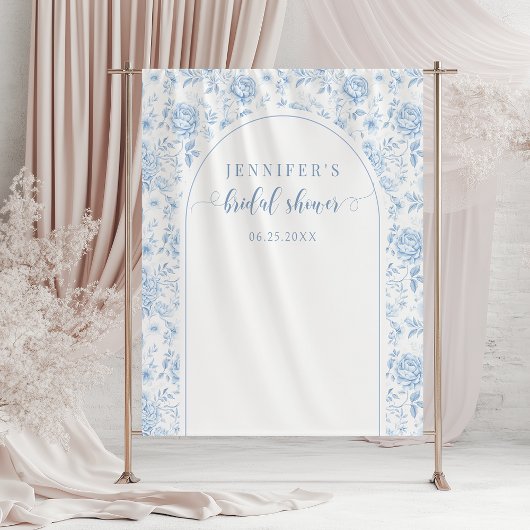 Blue Toile Porcelain Floral Bridal Shower Backdrop Wandkleed