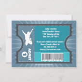 Blue Trampoline Jump Pass Invitation Kaart (Achterkant)