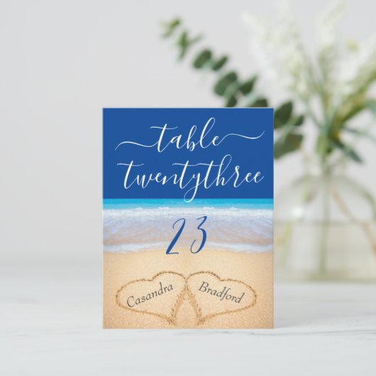 Blue Tropical Beach Hearts Wedding Table Number Bedankkaart (Staand voorkant)
