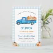 Blue Truck & Pumpkin Herfst Boerderij Gingham Verj Kaart (Staand voorkant)